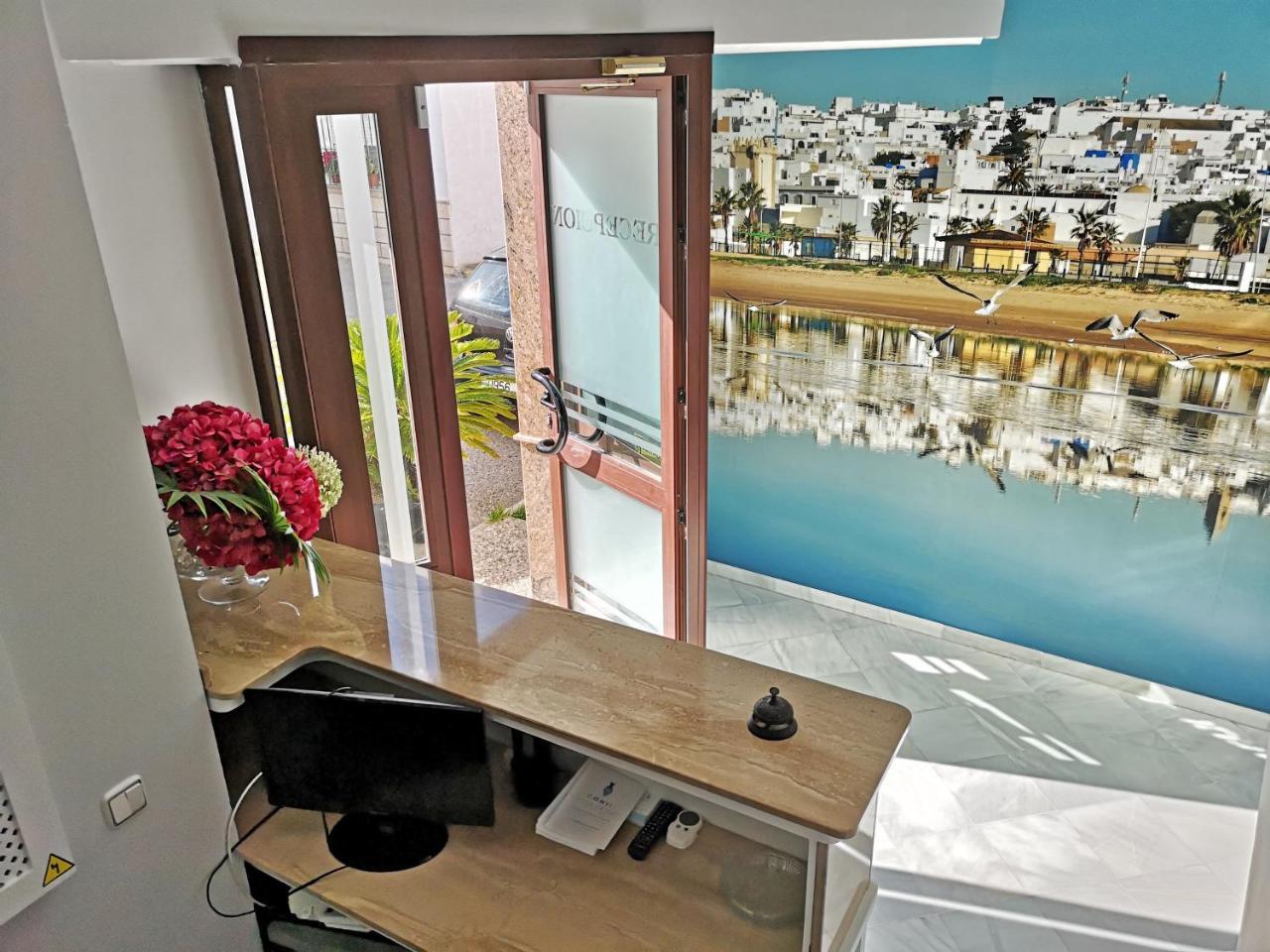 Hostal Bodega كونيل ذي لا فرونتيرا المظهر الخارجي الصورة