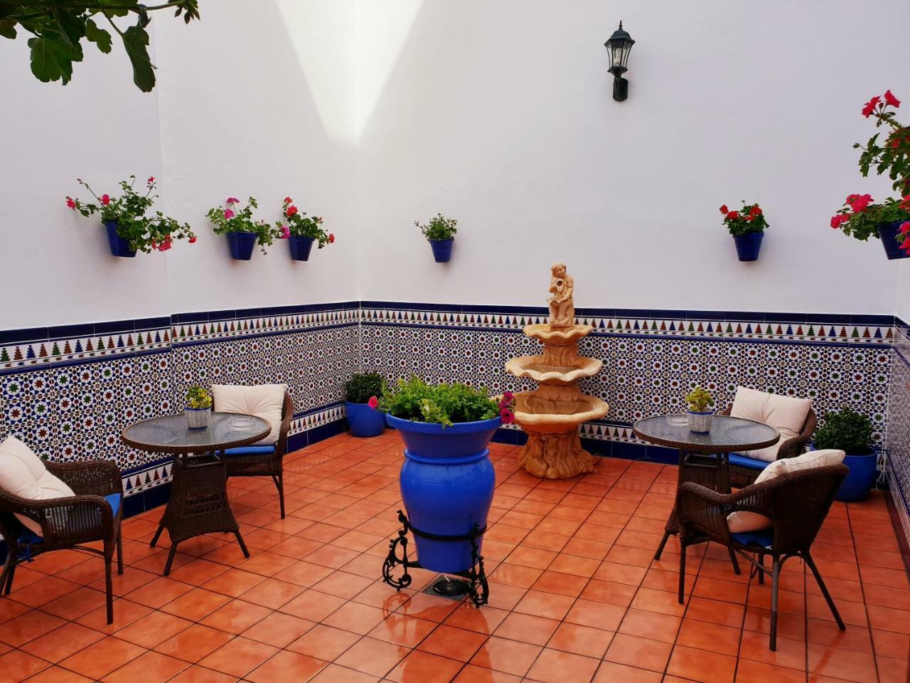 Hostal Bodega كونيل ذي لا فرونتيرا المظهر الخارجي الصورة